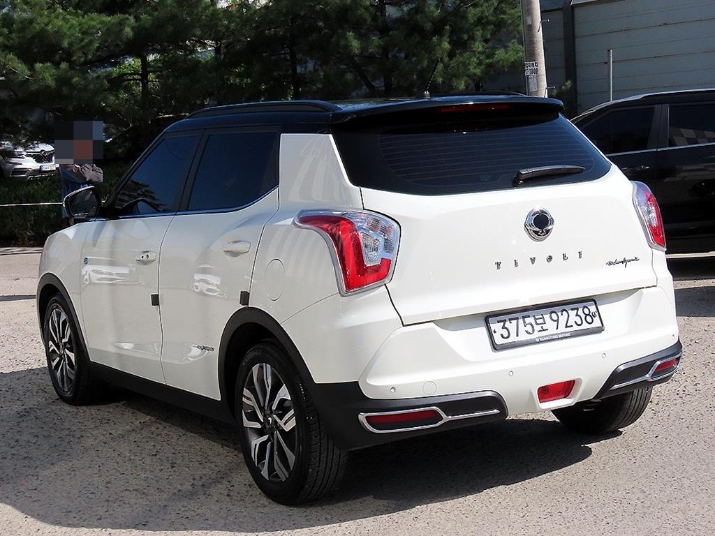 Ssangyong Tivoli - Vista 3