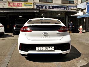 HYUNDAI Ioniq - Vista 6