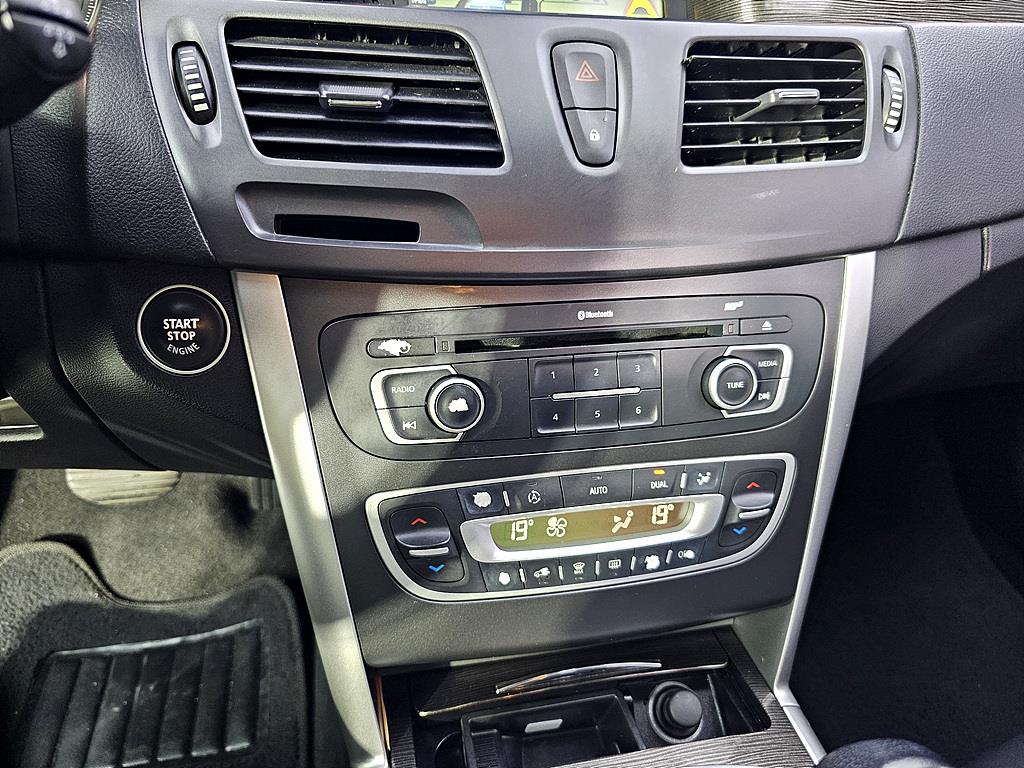 SAMSUNG SM5 2013 Blanco - Importación desde Corea - HF Imports Iquique - Foto 14