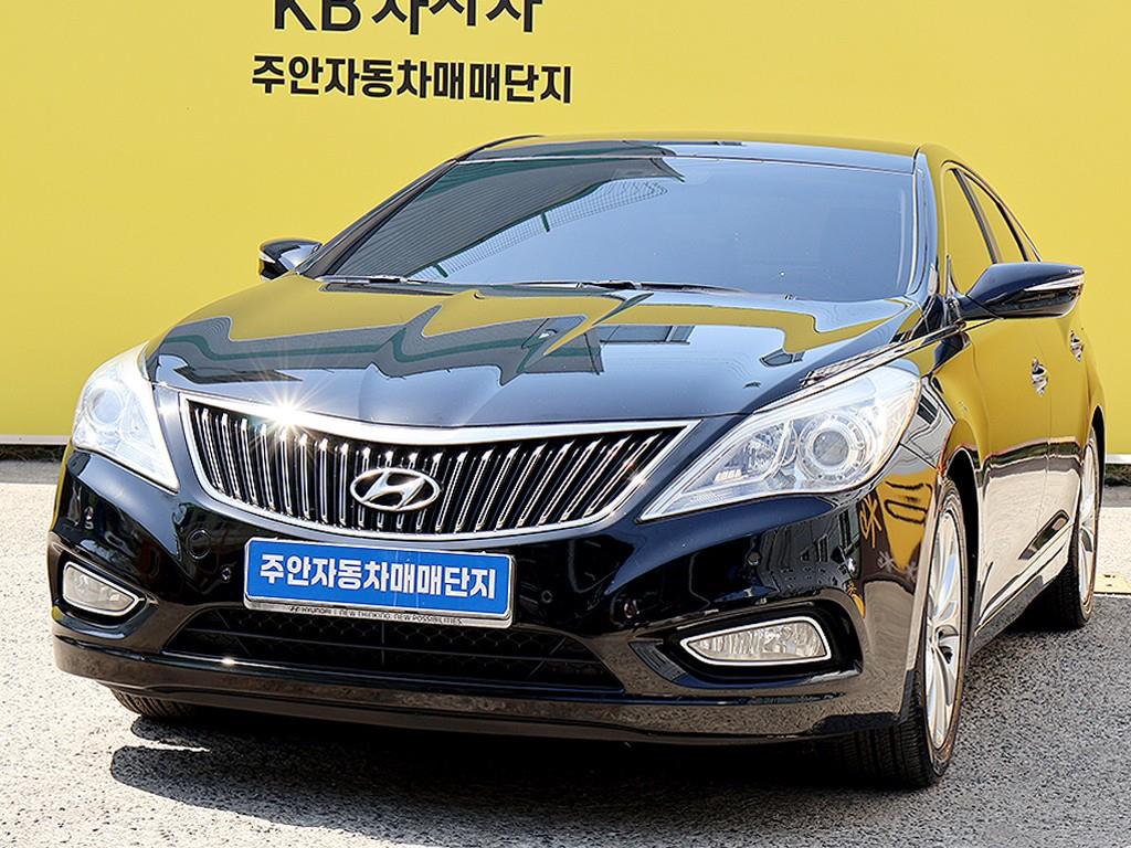 HYUNDAI Grandeur - Vista 3