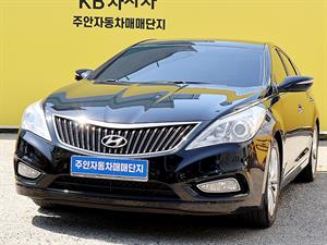 HYUNDAI Grandeur - Vista 4