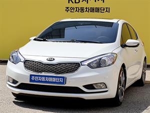 KIA K3 - Vista 4