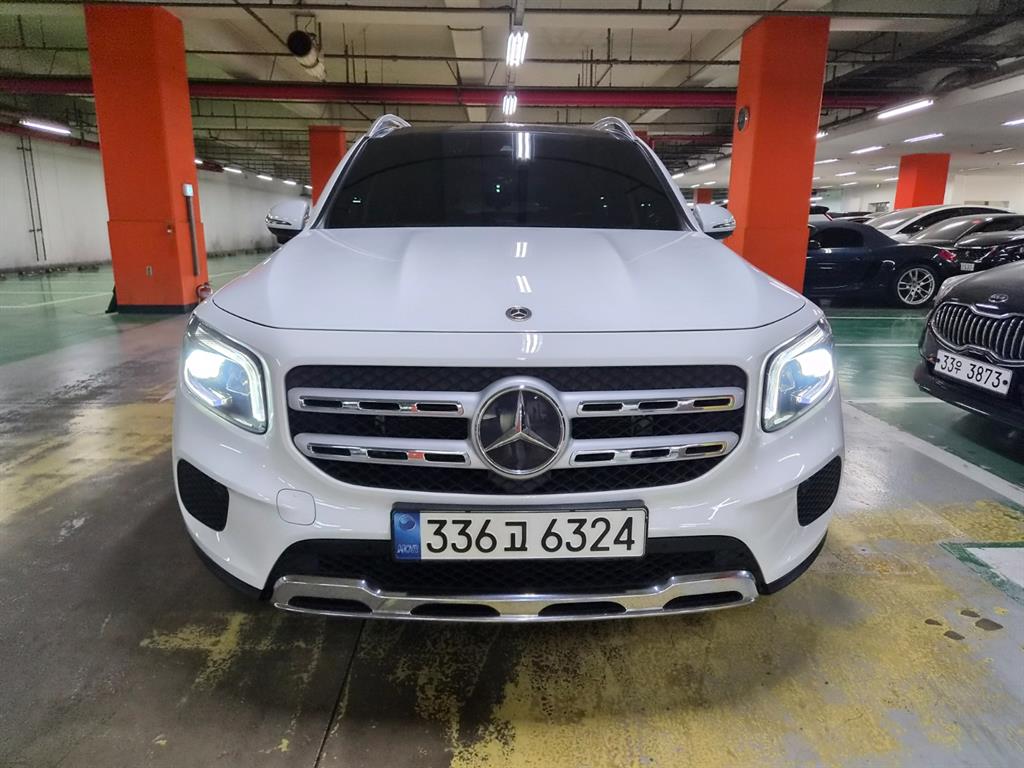 Mercedes Benz GLB Class 2021 Blanco - Importación desde Corea - HF Imports Iquique - Foto 1