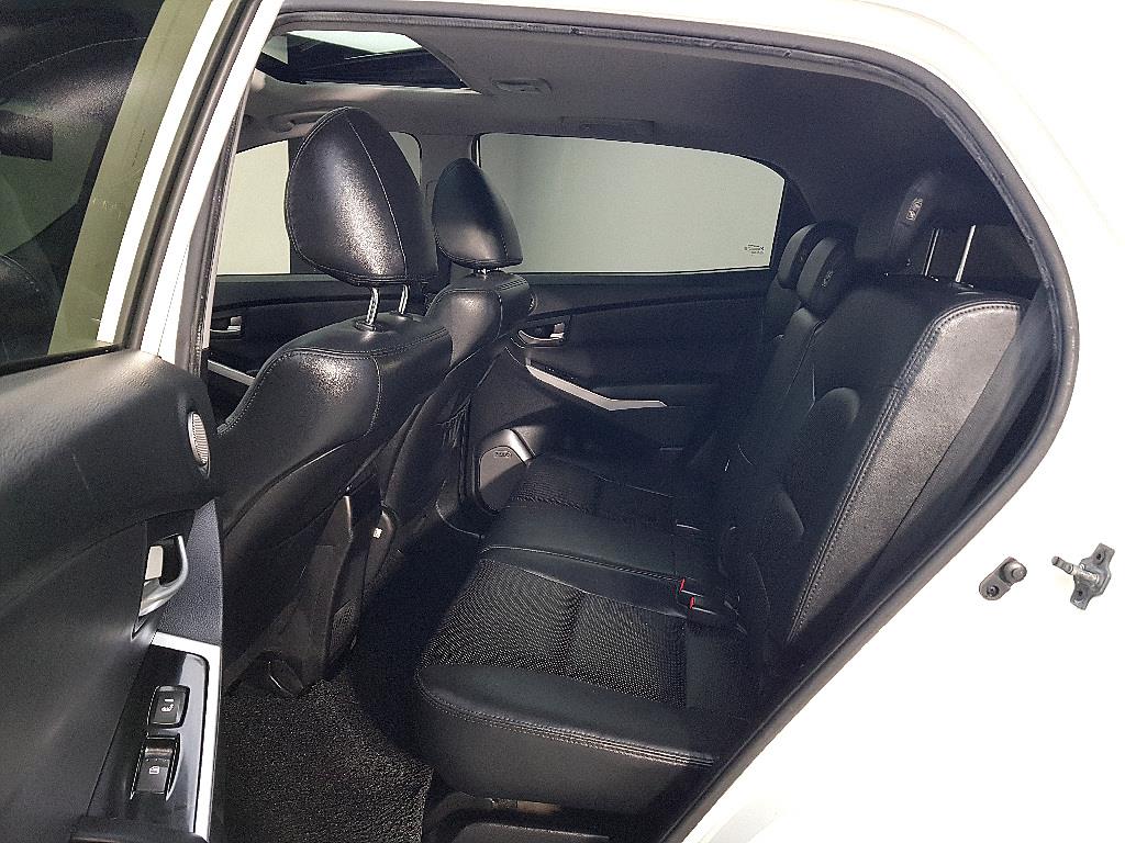 Ssangyong Korando - Vista 9