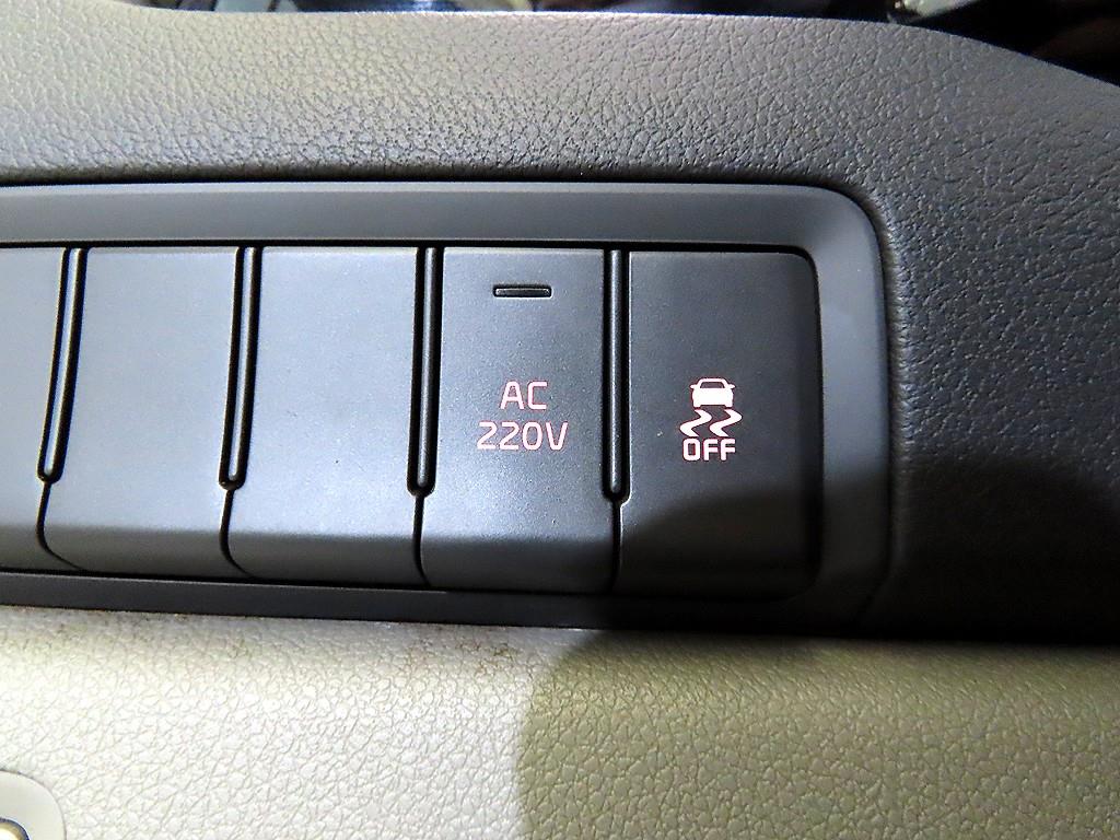 KIA Carnival 2015 - Importación desde Corea - HF Imports Iquique - Foto 14