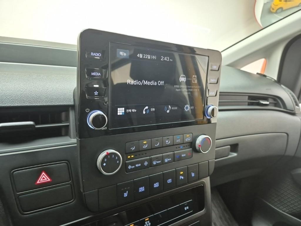 HYUNDAI Staria 2025 Amarillo - Importación desde Corea - HF Imports Iquique - Foto 15