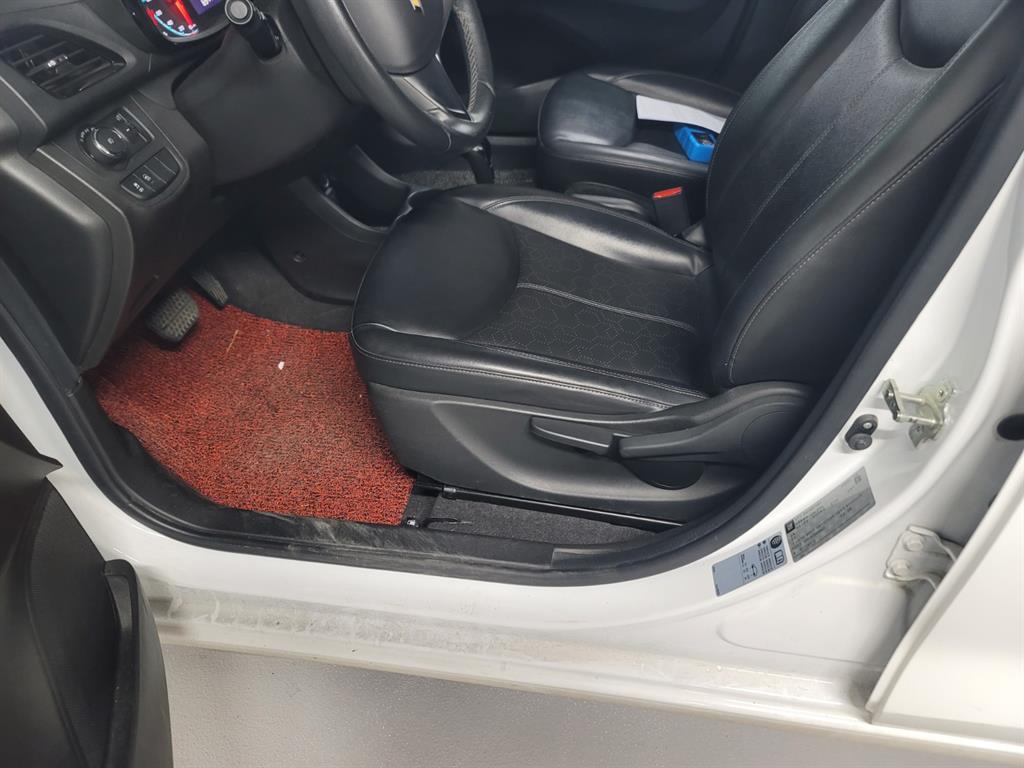 Chevrolet Spark 2016 Blanco - Importación desde Corea - HF Imports Iquique - Foto 20