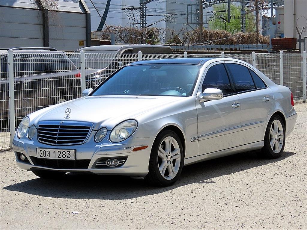 Mercedes Benz E class - Vista 2