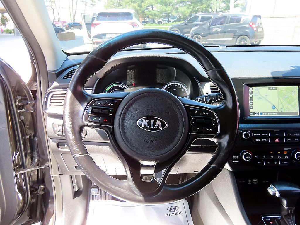 KIA Niro - Vista 8