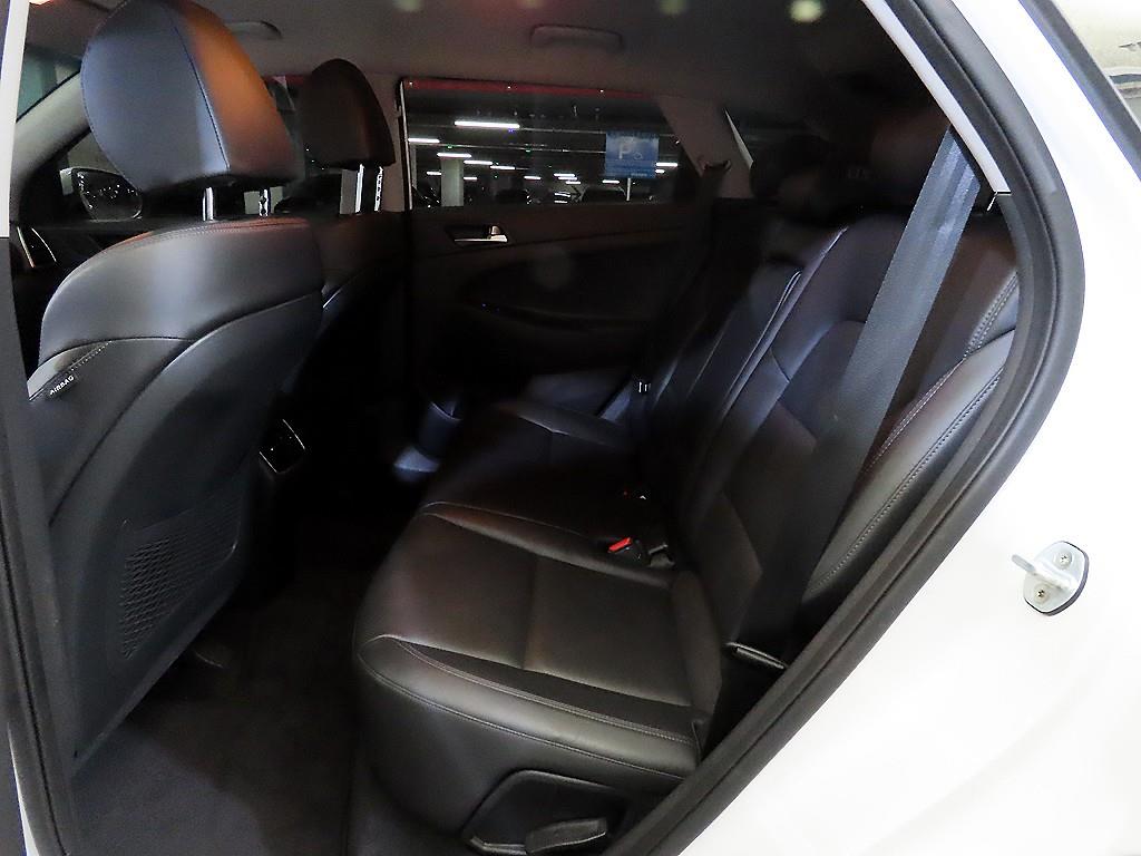 HYUNDAI Tucson - Vista 7