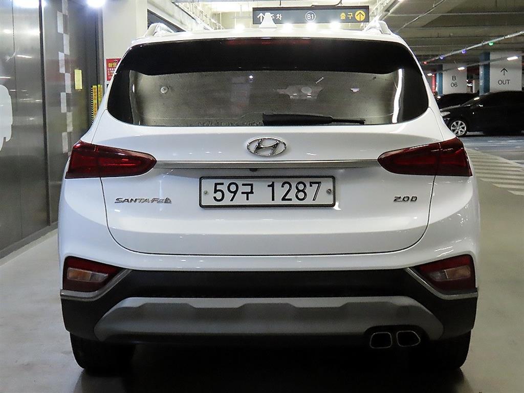 HYUNDAI Santa Fe - Vista 5