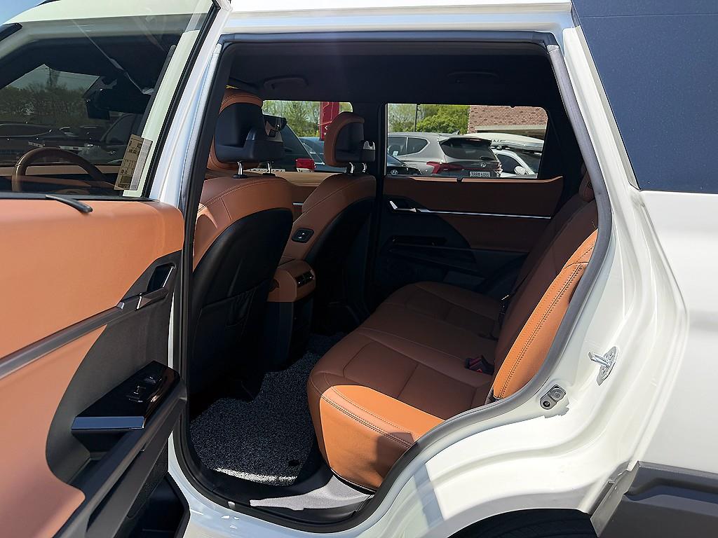 Ssangyong Torres - Vista 7