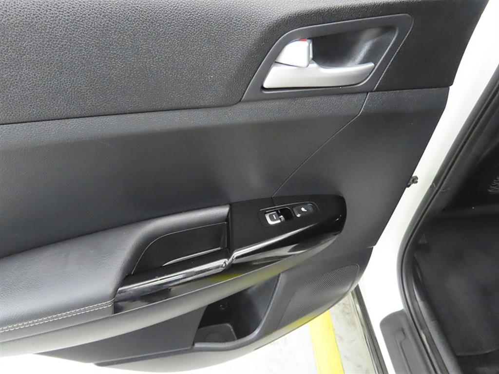 KIA Sportage - Vista 12