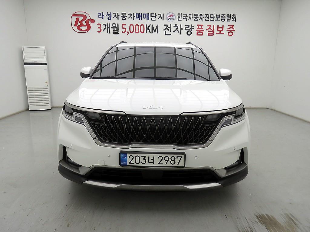 KIA Carnival 2023 Blanco - Importación desde Corea - HF Imports Iquique - Foto 1