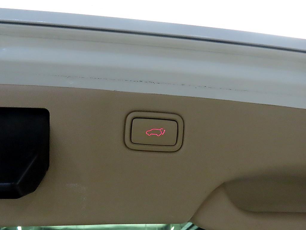 KIA Carnival 2018 Blanco - Importación desde Corea - HF Imports Iquique - Foto 16