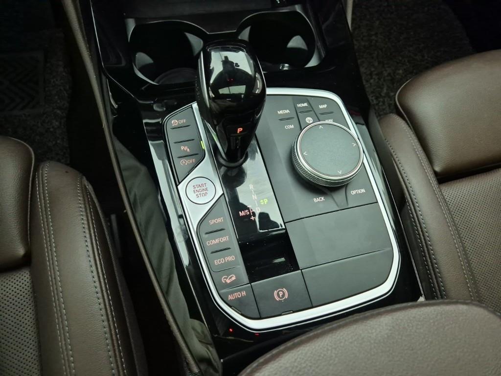 BMW X4 - Vista 8