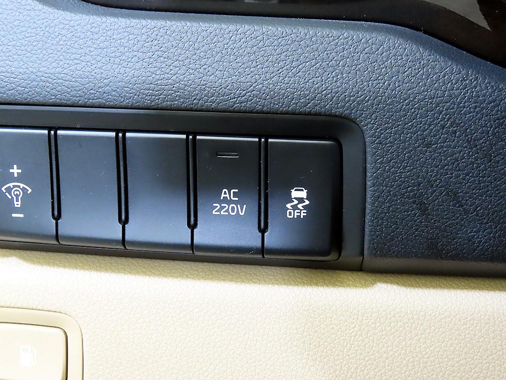 KIA Carnival 2019 Blanco - Importación desde Corea - HF Imports Iquique - Foto 14