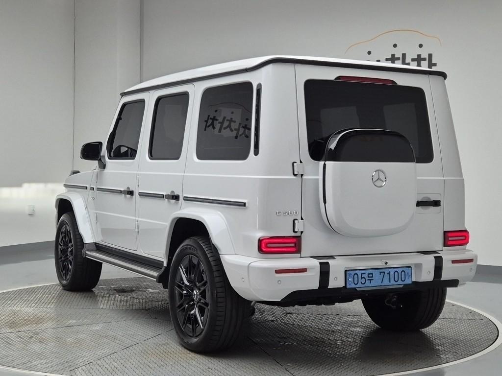 Mercedes Benz G Class (G Wagen) - Vista 2