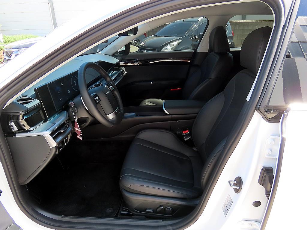 HYUNDAI Grandeur - Vista 5