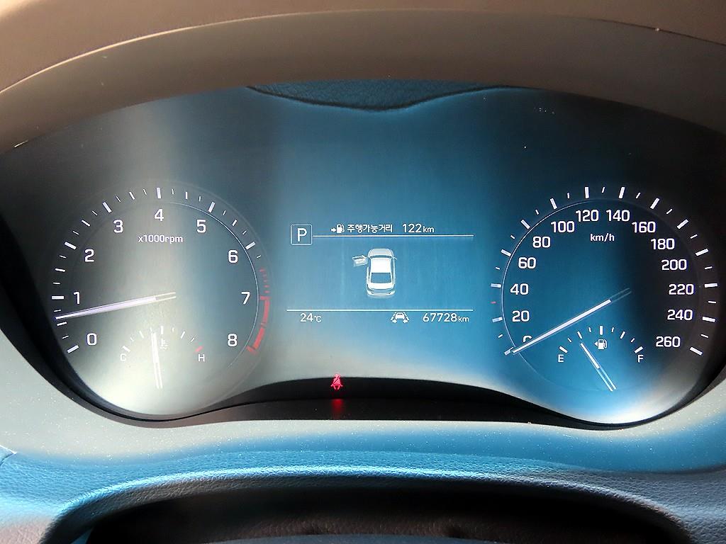 Genesis G80 - Vista 9