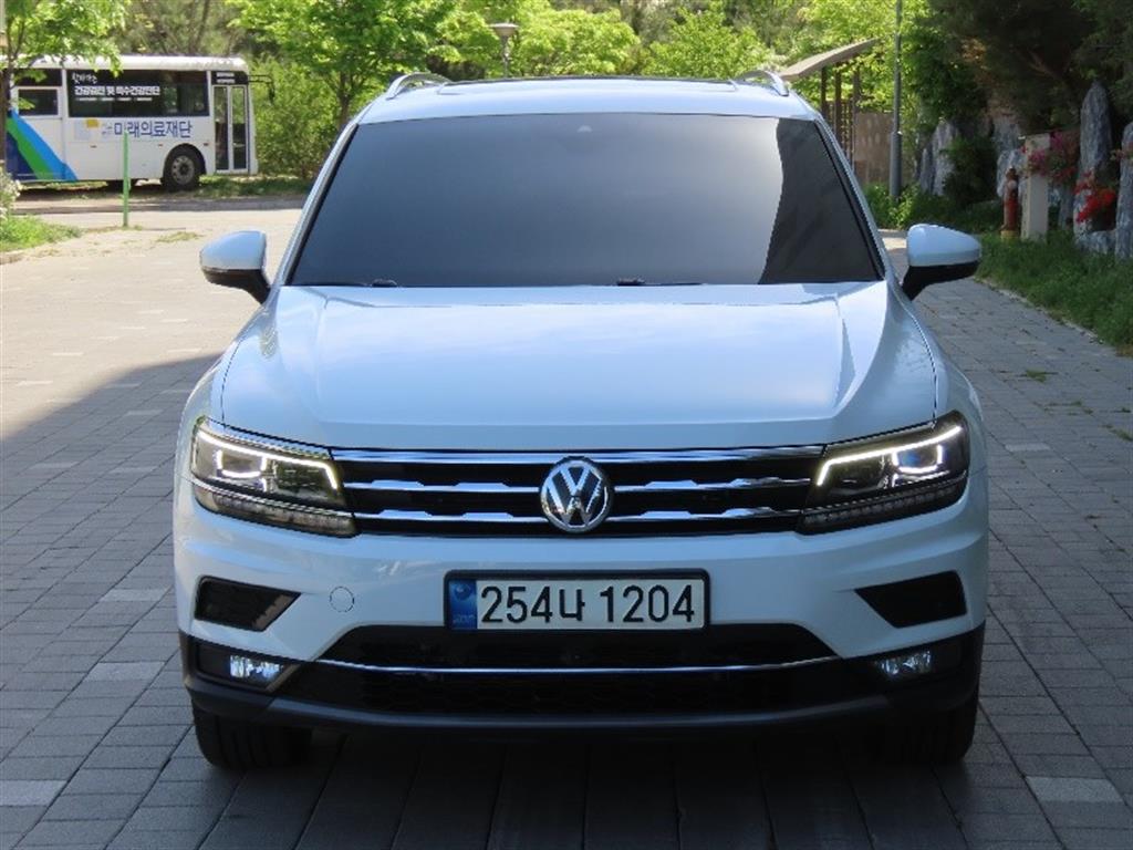 Volkswagen Tiguan 2020 Blanco - Importación desde Corea - HF Imports Iquique - Foto 1