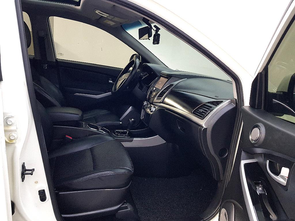 Ssangyong Korando 2014 Blanco - Importación desde Corea - HF Imports Iquique - Foto 15