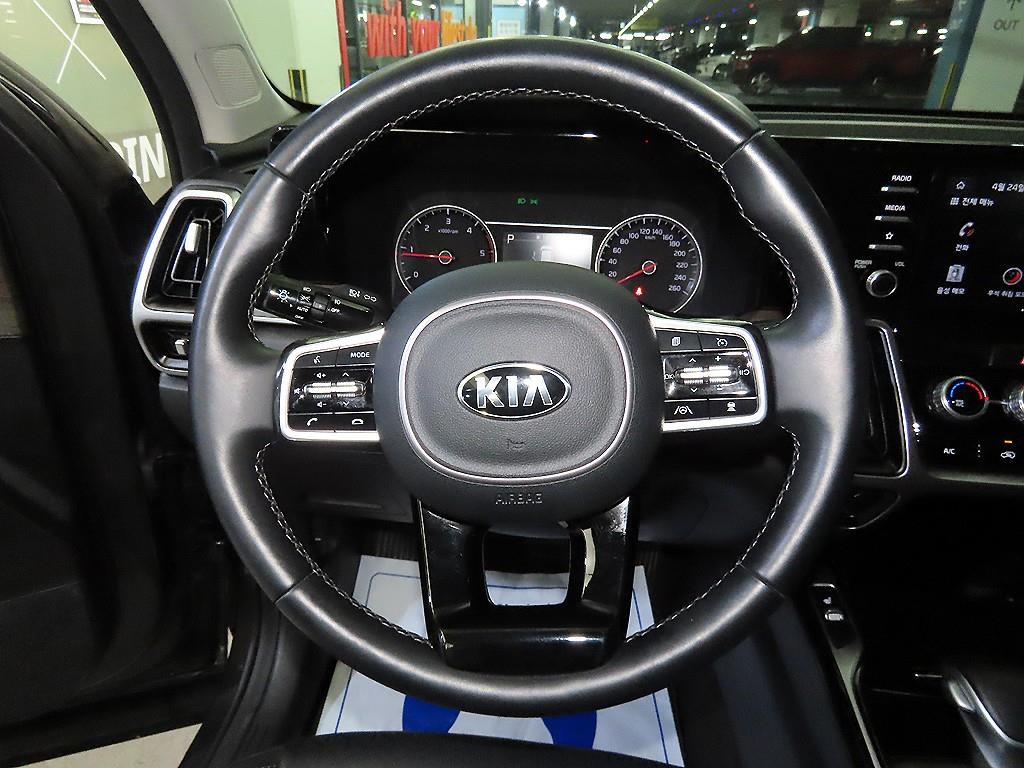 KIA Sorento - Vista 8