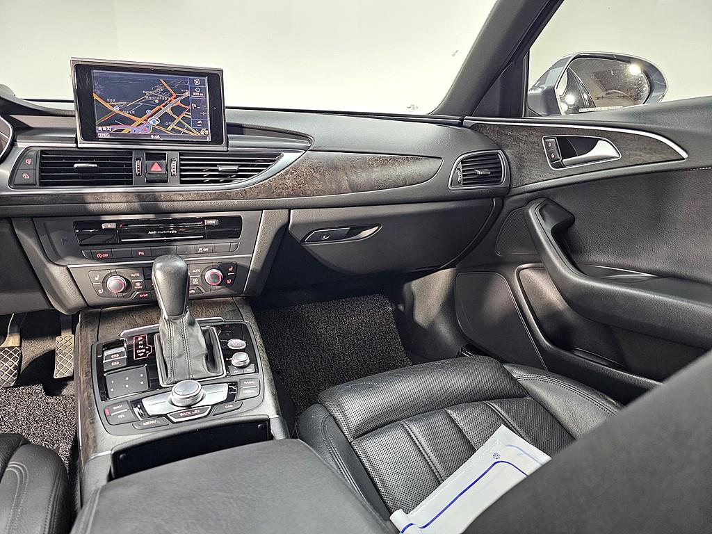 Audi A6 - Vista 10