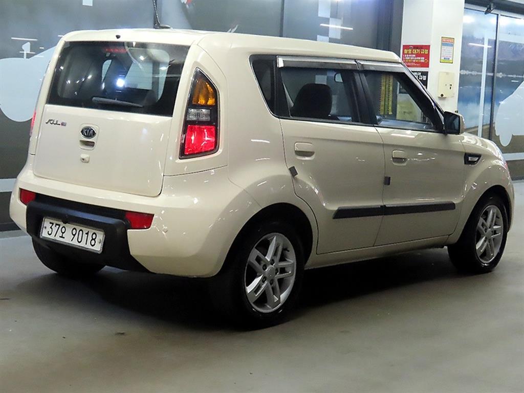 KIA Soul - Vista 4