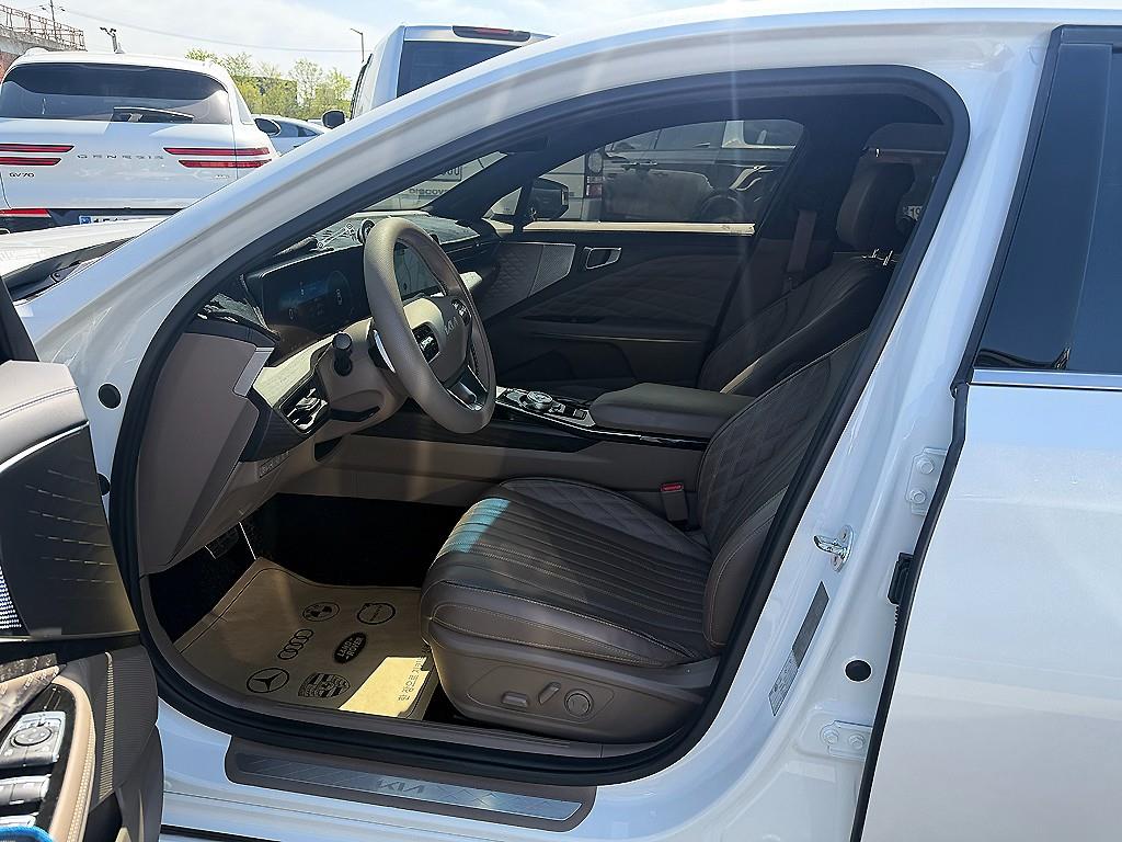 KIA K8 - Vista 6