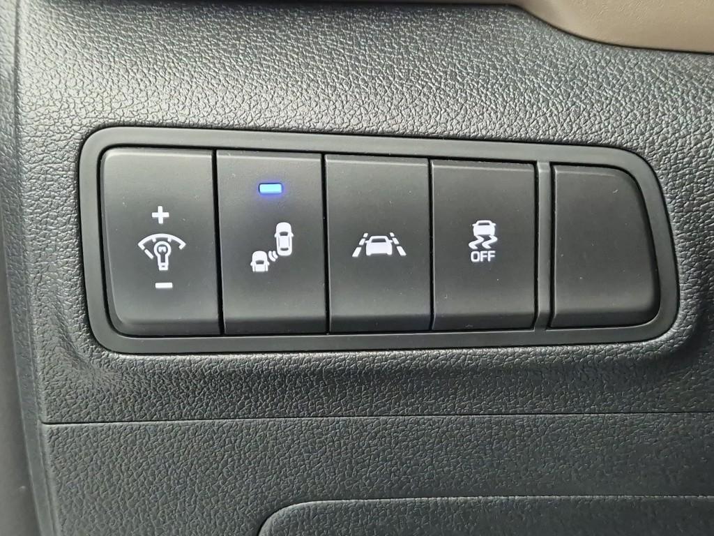 HYUNDAI Tucson 2019 Blanco - Importación desde Corea - HF Imports Iquique - Foto 18