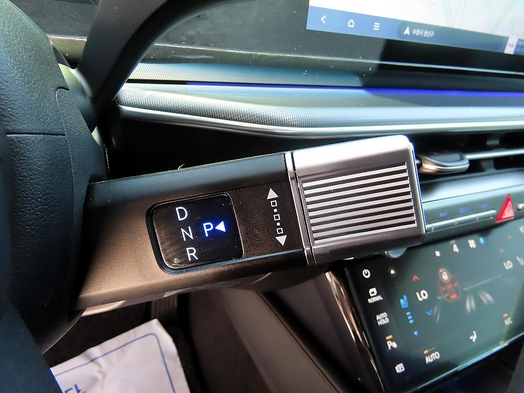 HYUNDAI Grandeur - Vista 11