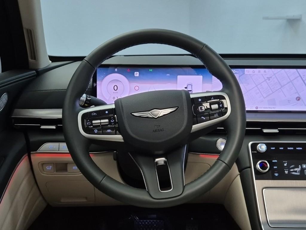 Genesis GV80 - Vista 9