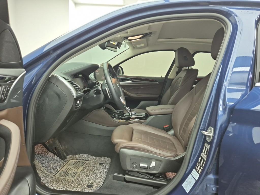 BMW X4 - Vista 11