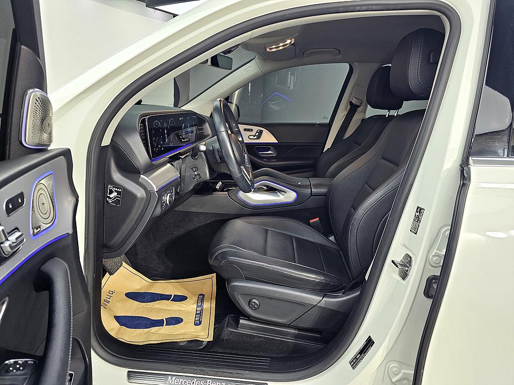 Mercedes Benz GLE Class - Vista 8