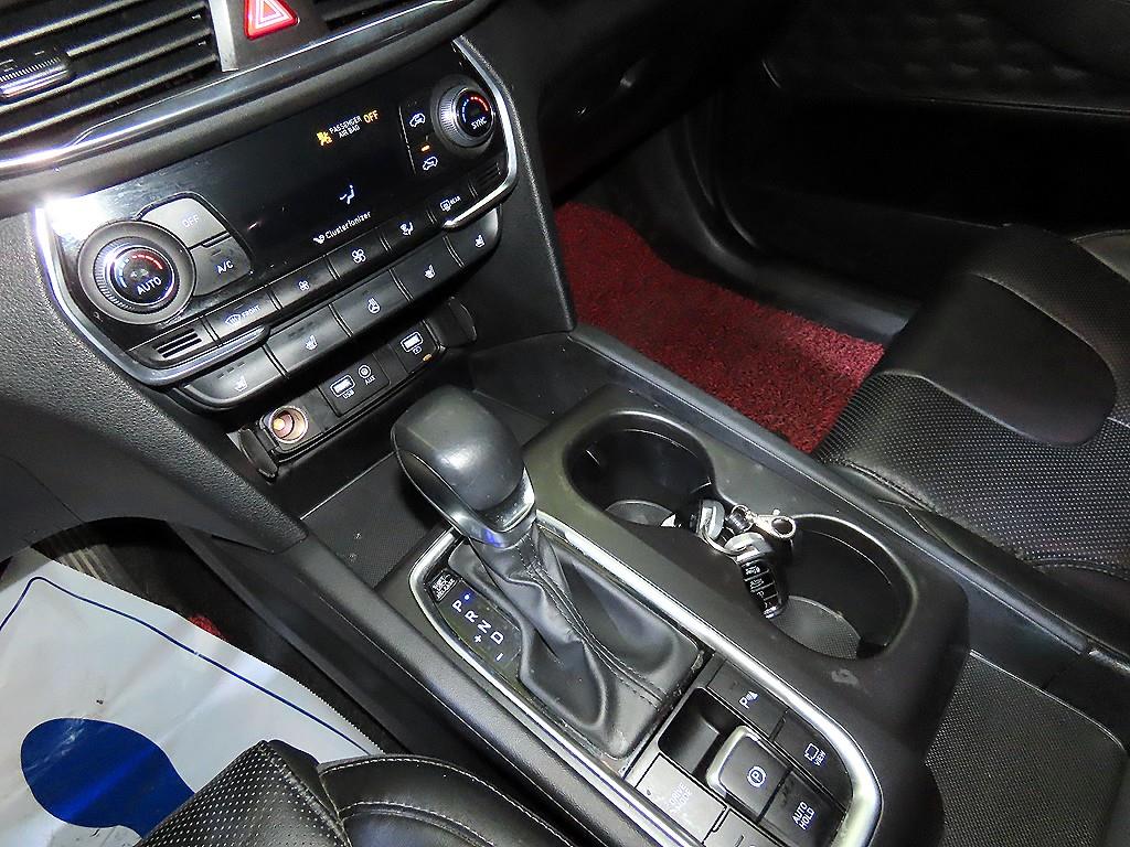 HYUNDAI Santa Fe - Vista 12