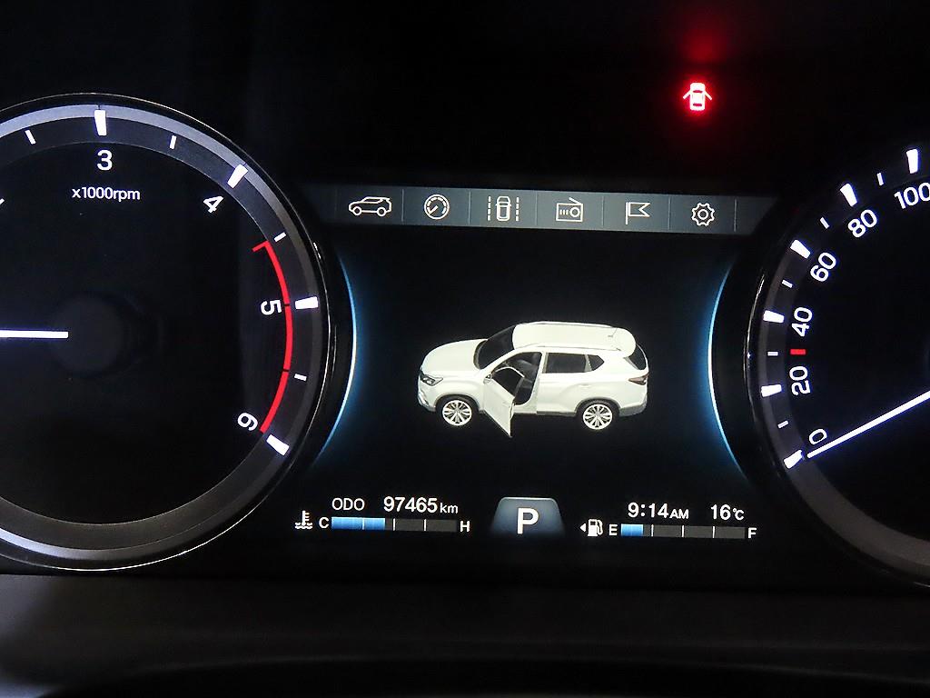 Ssangyong Rexton - Vista 9