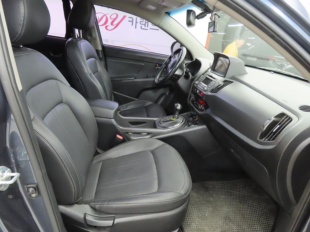 KIA Sportage - Vista 6