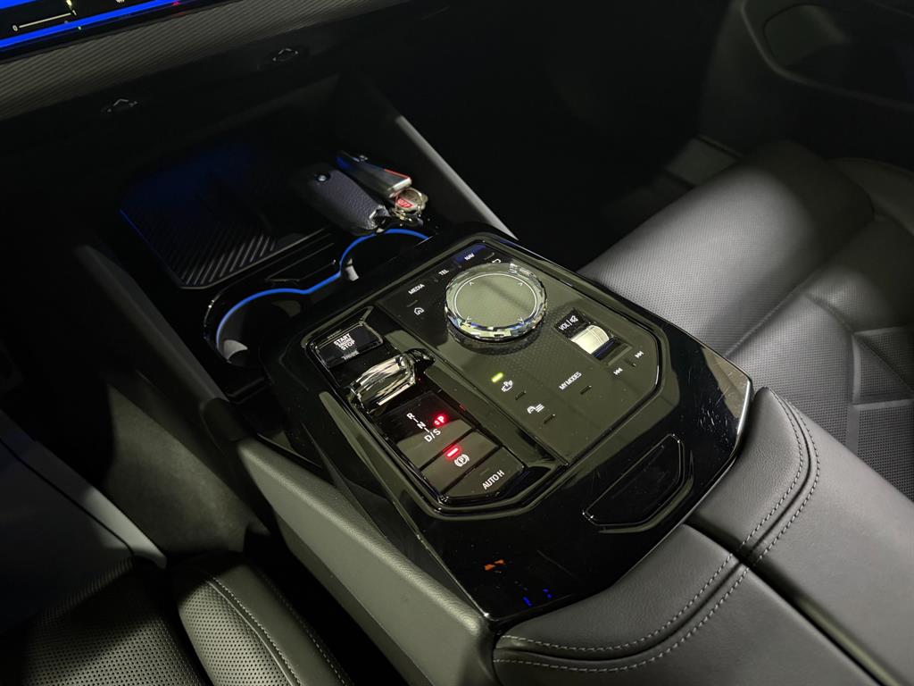 BMW 5 Series - Vista 12