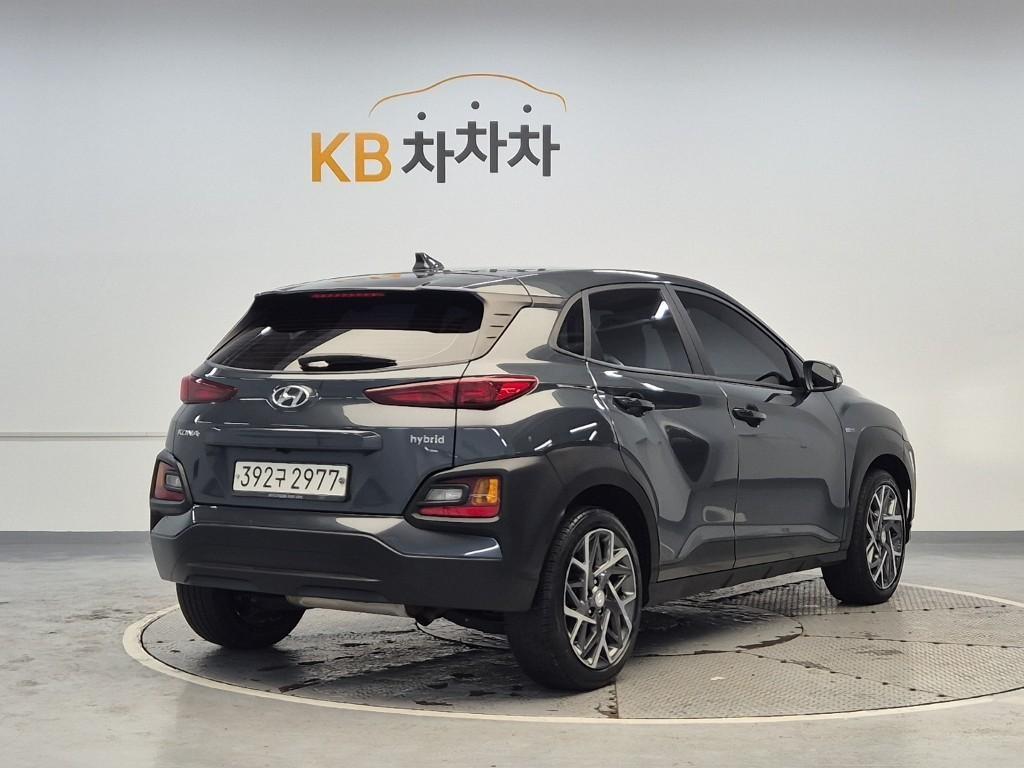 HYUNDAI Kona - Vista 3
