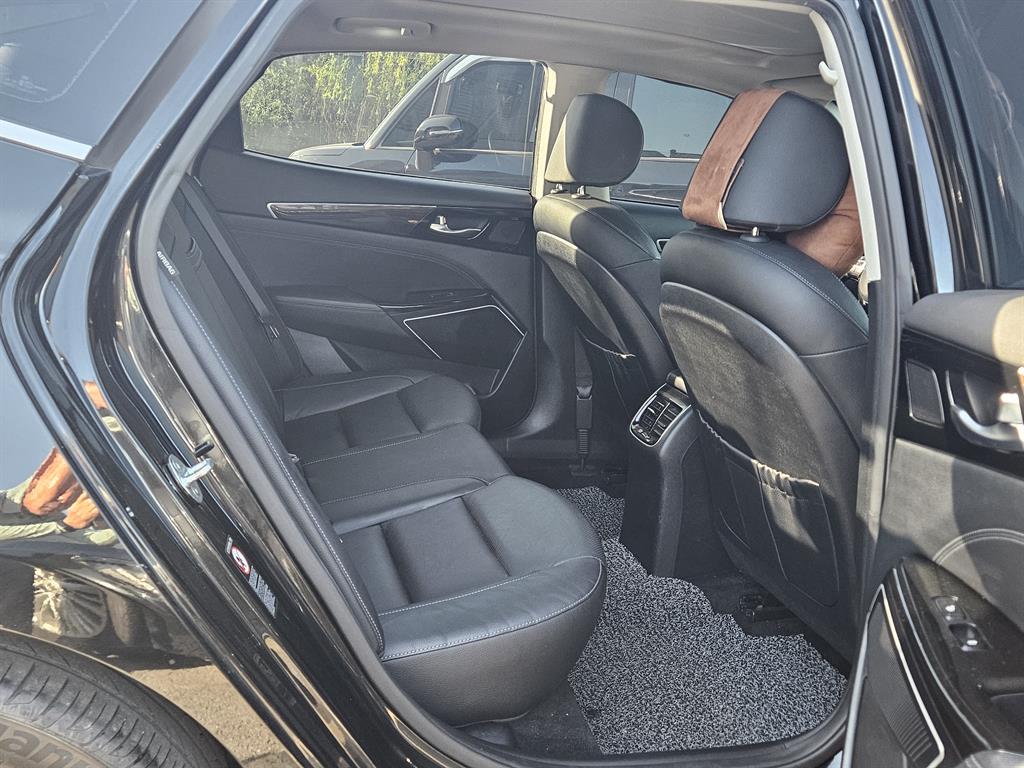 KIA K7 - Vista 7