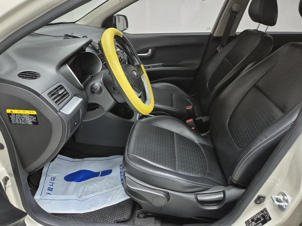 KIA Morning - Vista 11