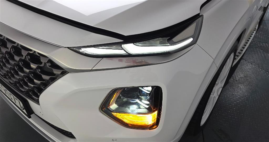 HYUNDAI Santa Fe - Vista 7