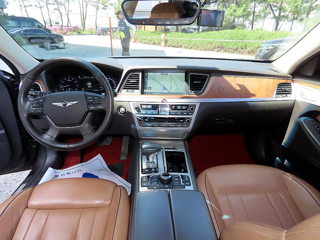 Genesis G80 - Vista 7