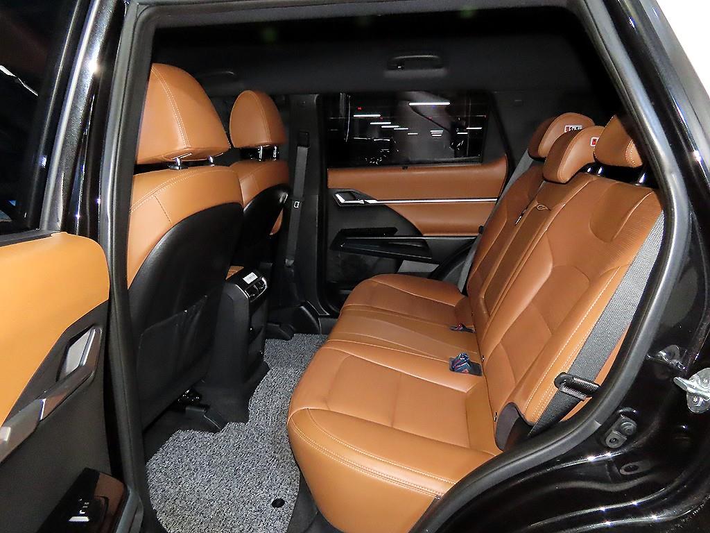 Ssangyong Torres - Vista 7