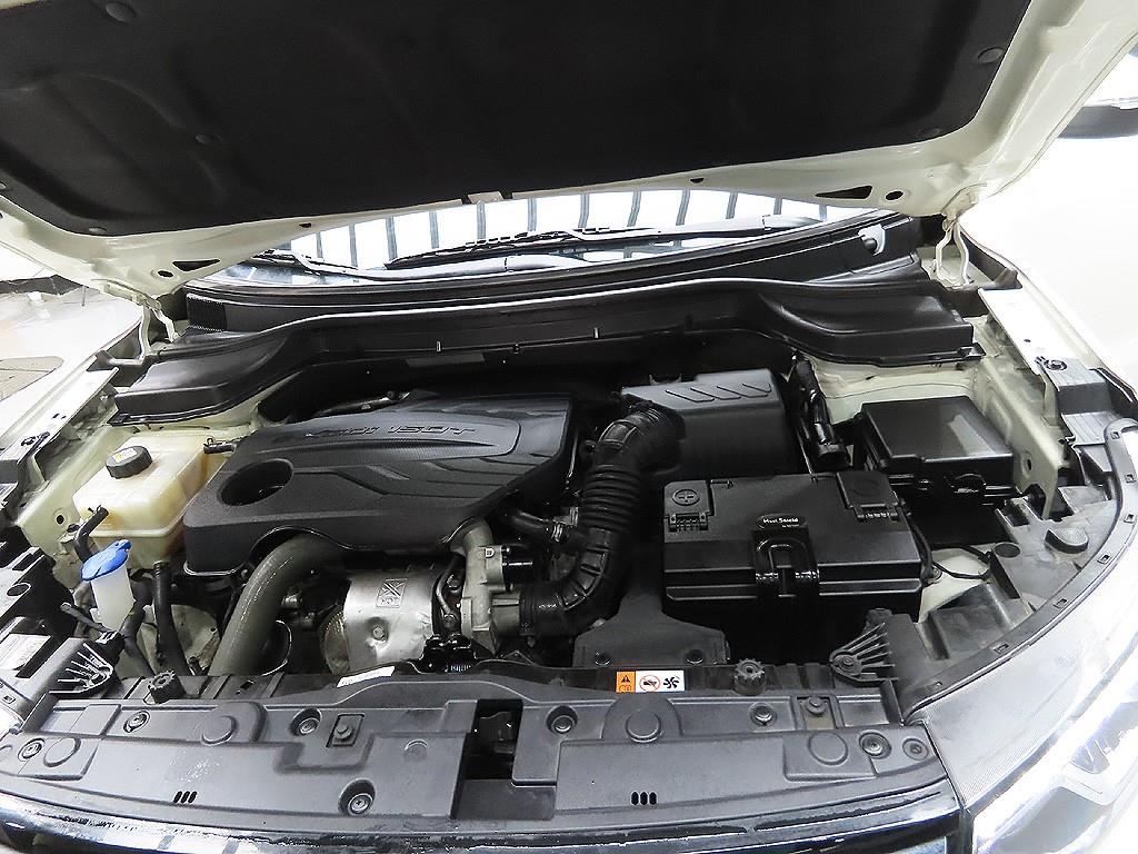 Ssangyong Tivoli 2021 Blanco - Importación desde Corea - HF Imports Iquique - Foto 8
