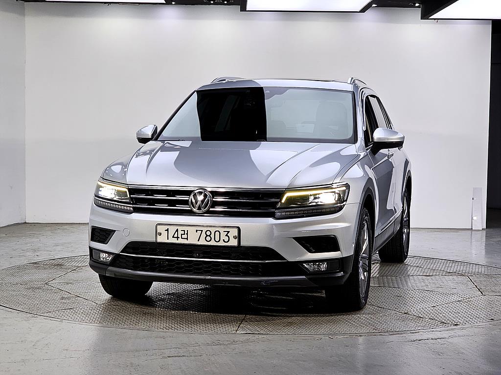 Volkswagen Tiguan - Vista 2
