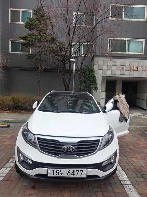 KIA Sportage 2013 Blanco - Importación desde Corea - HF Imports Iquique - Foto 1