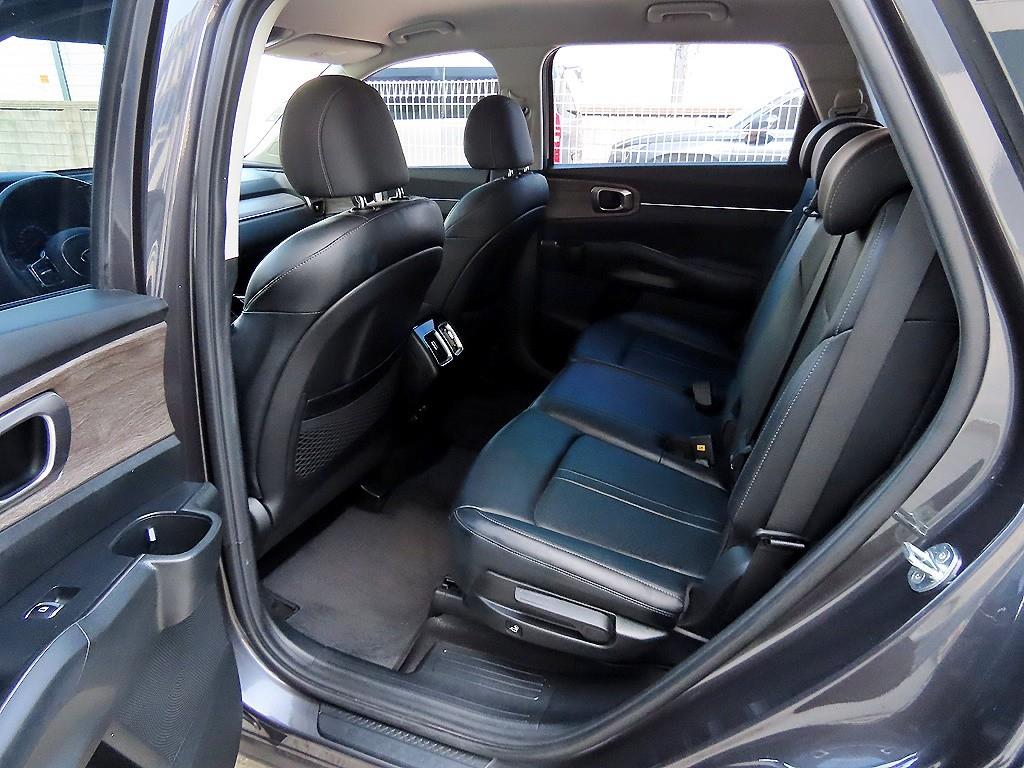KIA Sorento - Vista 6