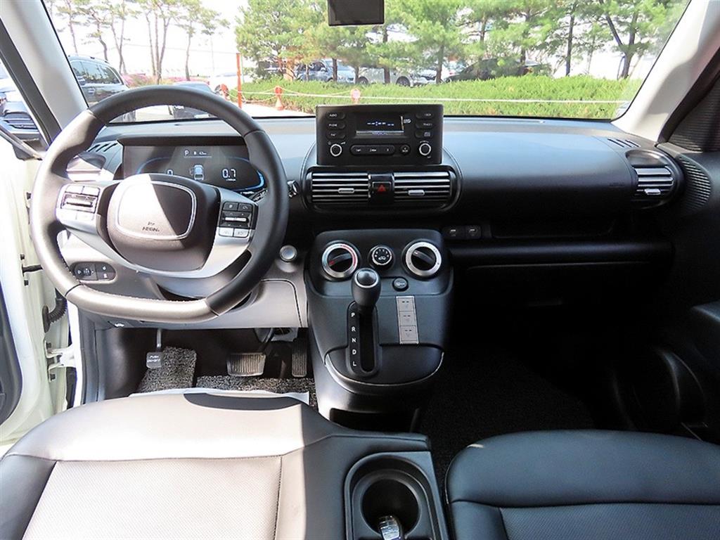HYUNDAI Casper - Vista 7